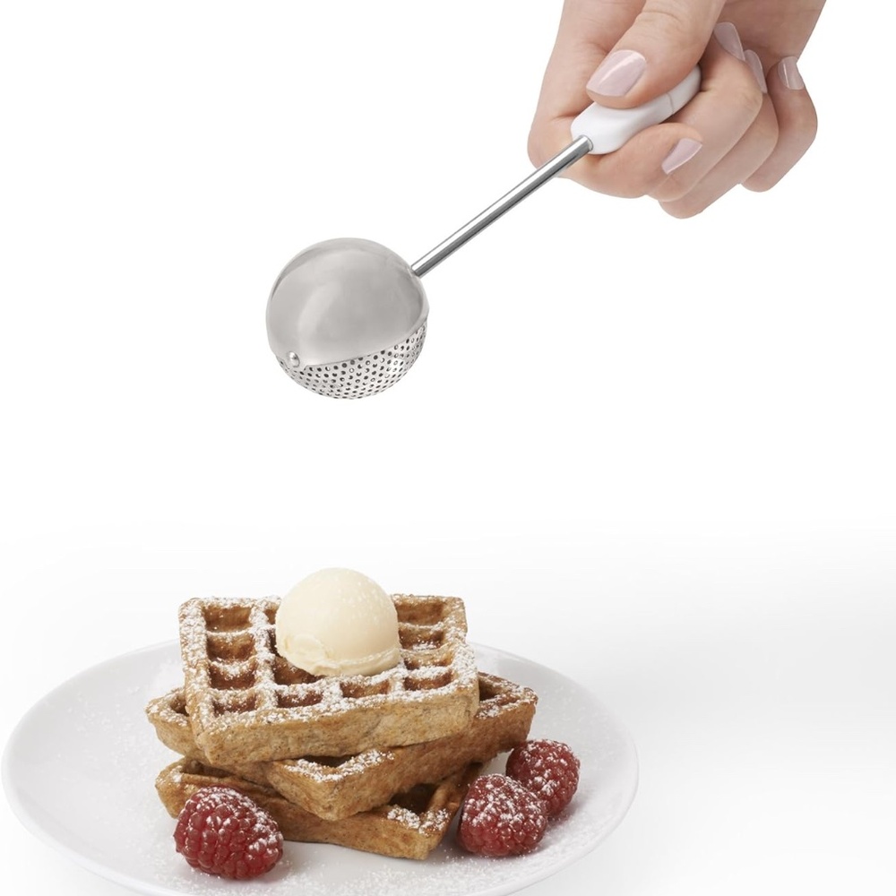 OXO Good Grips Baker’s Dusting Wand